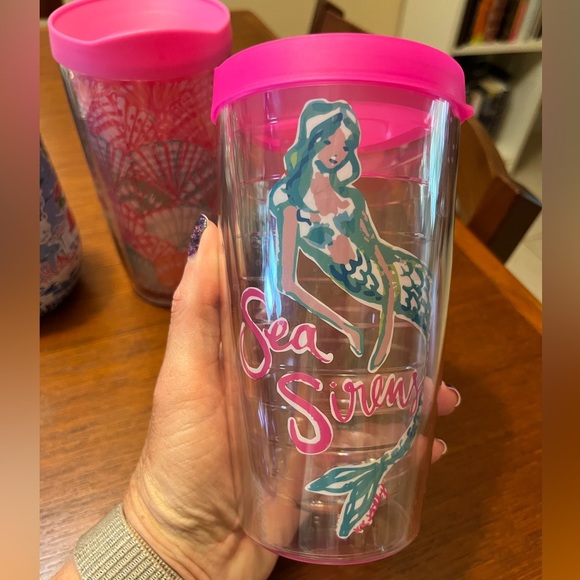 Three Lilly Pulitzer GWP cups - Picture 2 of 4
